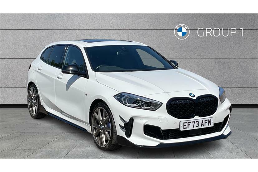 BMW 1 Series M135i Xdrive Step White