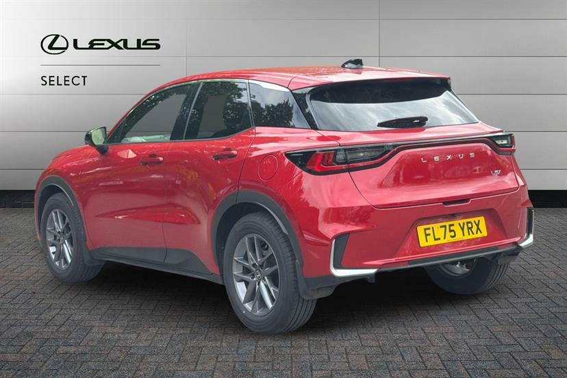 Lexus LBX 1.5 Premium E-cvt FL75YRX #3