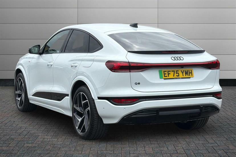 Audi Q6 E-Tron 185Kw 83Kwh Edition 1 EF75YMH Black #3