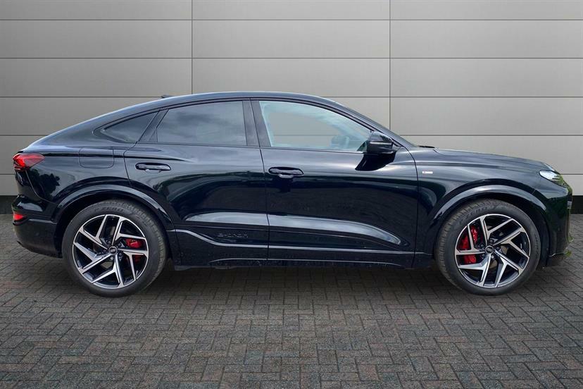 Audi Q6 E-Tron 285Kw Quattro 100Kwh Edition 1 LR75HXP Black #4