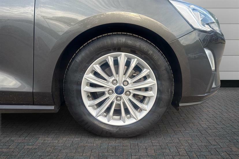 Ford Focus 1.5 Ecoboost 150 Titanium Grey #5