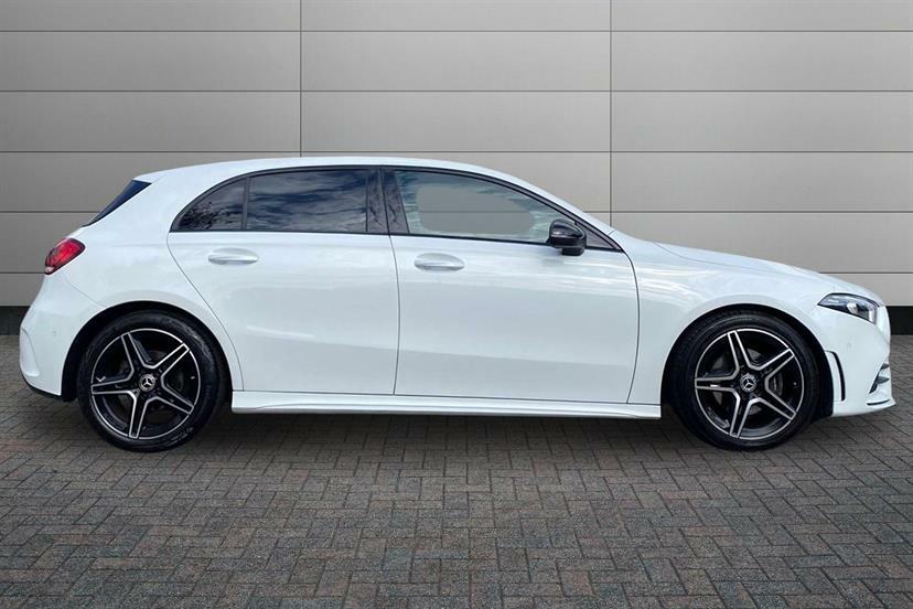 Mercedes-Benz A Class A180d 2.0 Amg Line Executive KN23YGM White #3