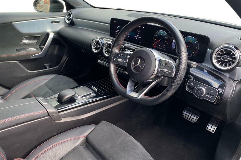 Mercedes-Benz A Class A180d 2.0 Amg Line Executive KN23YGM White #5