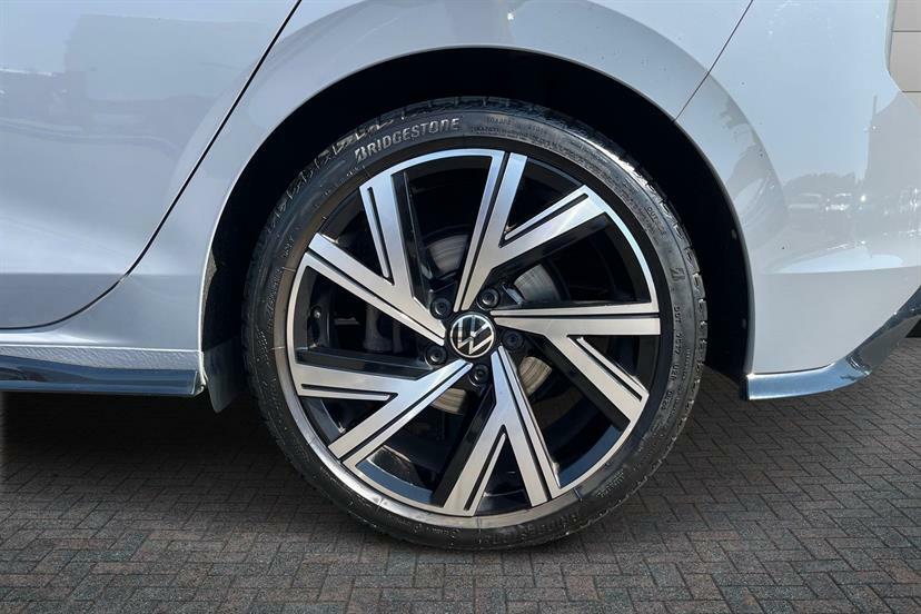 Volkswagen Golf 1.5 Etsi 150 R-line Dsg FG24XLR Grey #5