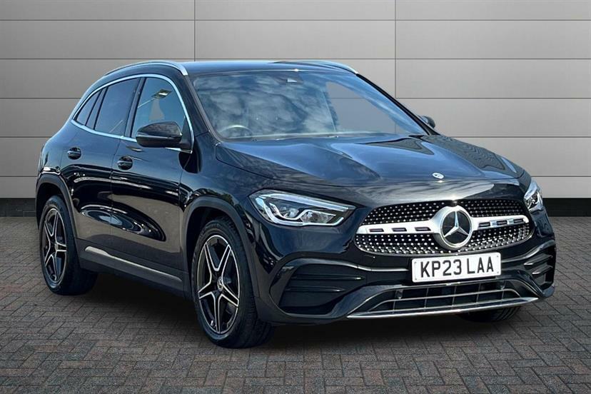 Mercedes-Benz GLA Class 220D 4Matic Amg Line Executive Black