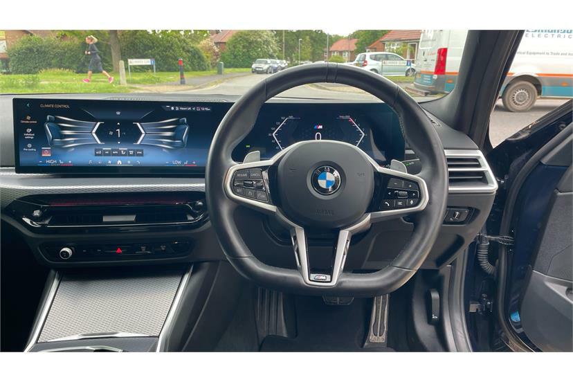 BMW 3 Series 320I M Sport Step AV74VXE Blue #5
