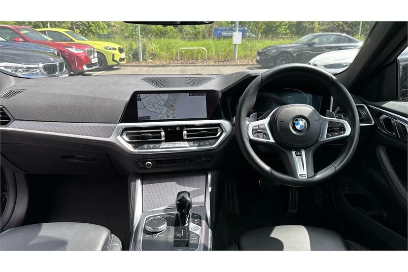 BMW 4 Series 420I M Sport Step LP22AHA Black #4