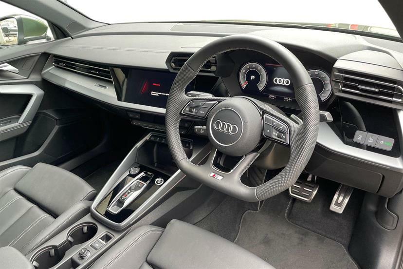 Audi A3 35 Tfsi S Line S Tronic EJ25GNZ Green #6