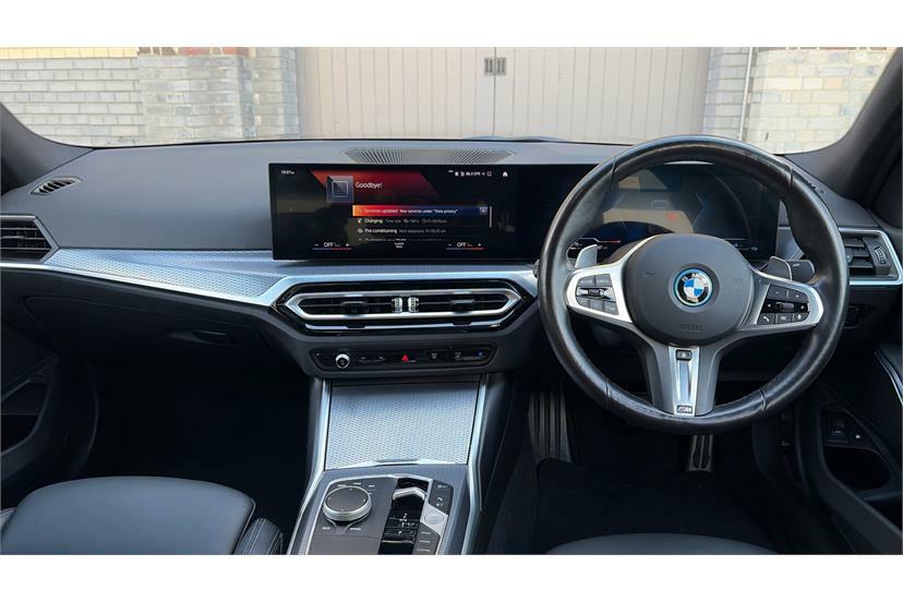 BMW 3 Series 330E M Sport Step LS24SVD Black #4