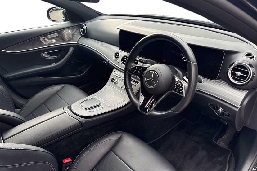 Mercedes-Benz E Class E200 Amg Line Night Edition Prem 9G-tronic Black #5
