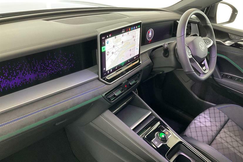 Volkswagen Tayron 1.5 Etsi R-line Dsg7 7 Seat Purple #2