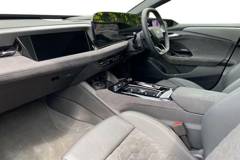 Audi A6 270Kw Performance 100Kwh Launch Edition SO74DGZ Blue #2