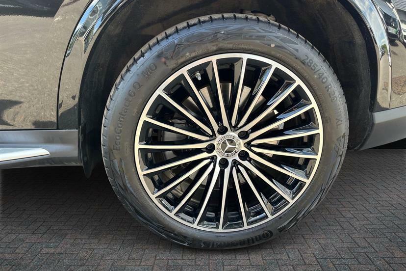 Mercedes-Benz GLC Class 300E 4Matic Amg Line Prem Plus 9G-tronic KP75AKF Black #4