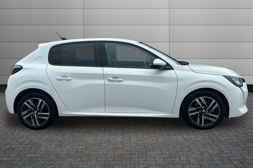 Peugeot 208 1.2 Puretech 100 Allure Premium CV21FHK White #4