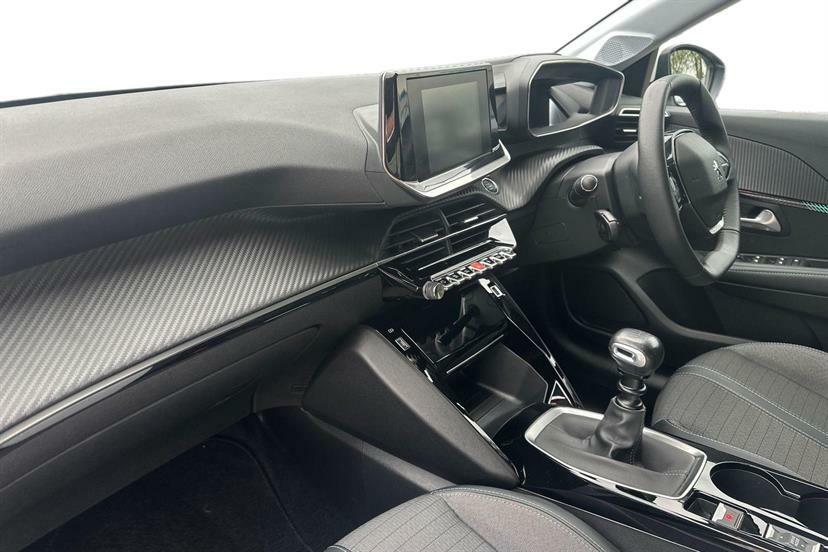 Peugeot 208 1.2 Puretech 100 Allure Premium CV21FHK White #2