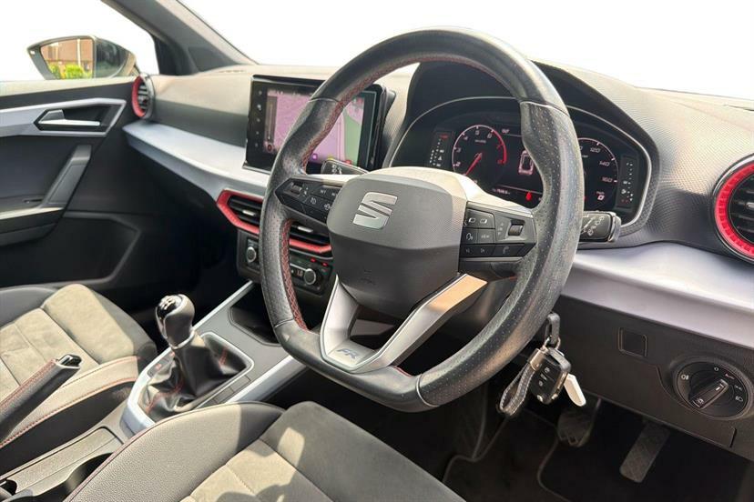 Seat Arona 1.0 Tsi 110 Fr Sport LL22BAU Black #6