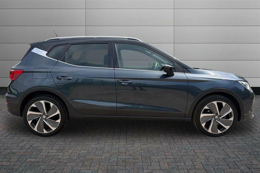 Seat Arona 1.0 Tsi 110 Fr Sport LL22BAU Black #4