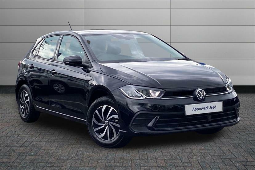 Volkswagen Polo 1.0 Life Black