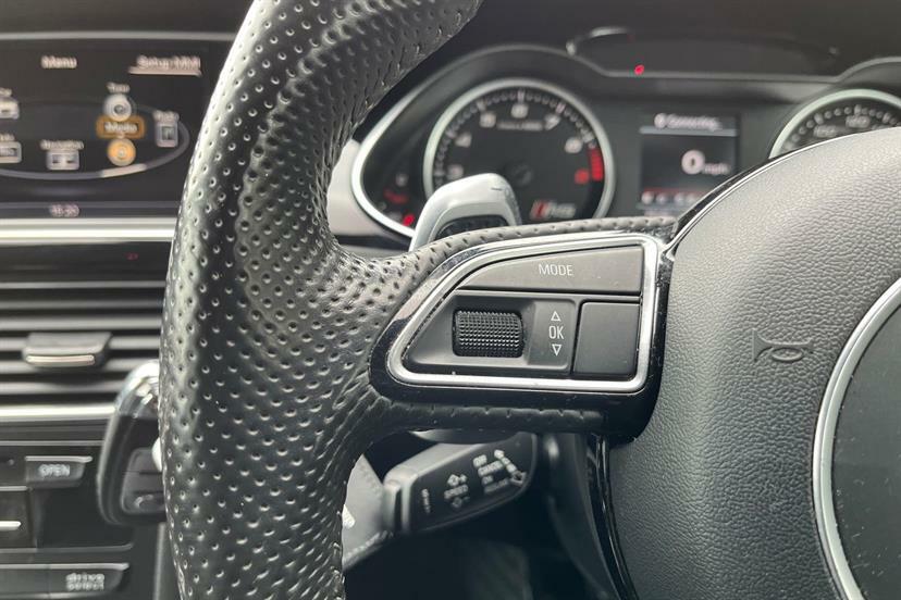 Audi RS4 2014 63 4.2 White #18