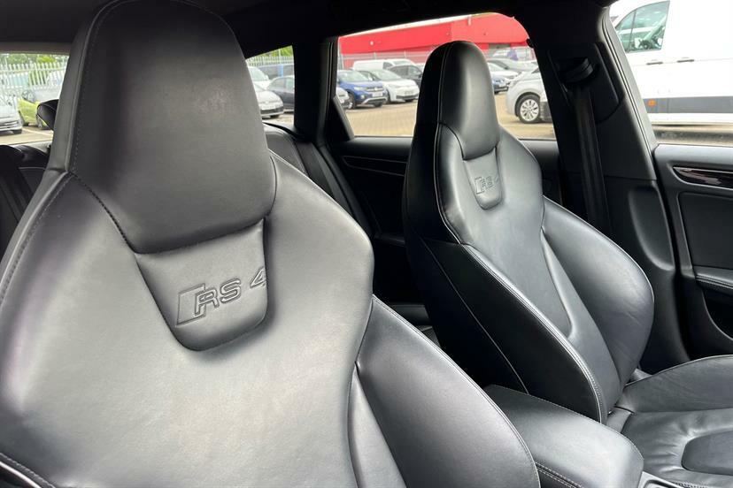 Audi RS4 2014 63 4.2 White #15