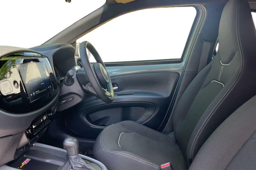 Toyota Aygo X 1.5 Hybrid Design Cvt GN26YLJ #2