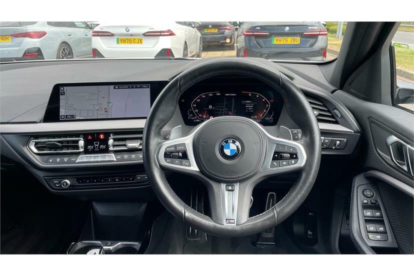 BMW 1 Series M135i Xdrive Step KT71FJK White #5