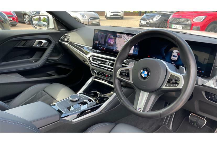BMW 2 Series 220I M Sport Step EK74BHU White #6