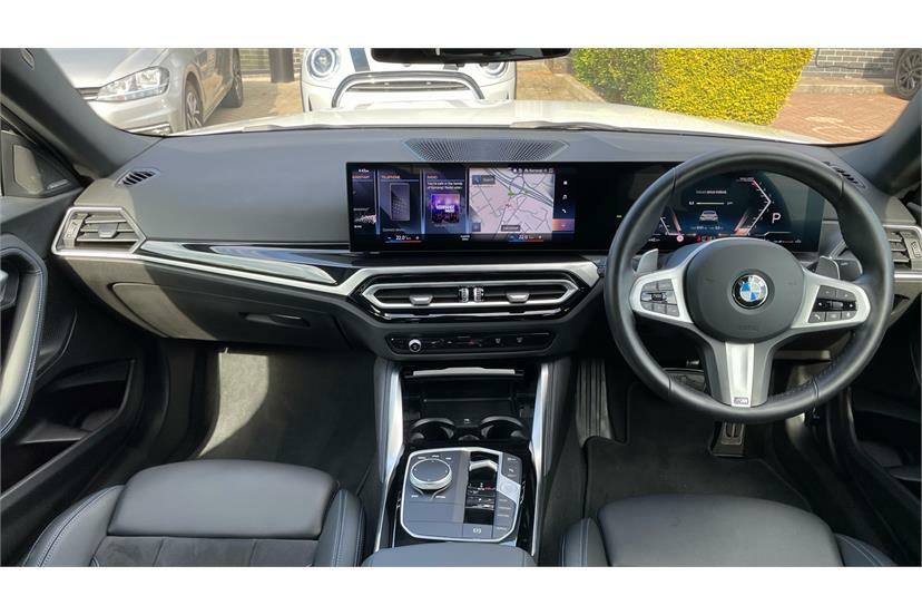 BMW 2 Series 220I M Sport Step EK74BHU White #4