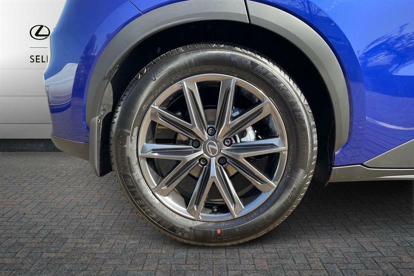Lexus LBX 1.5 Premium Plus E-cvt RE26XNH Blue #5
