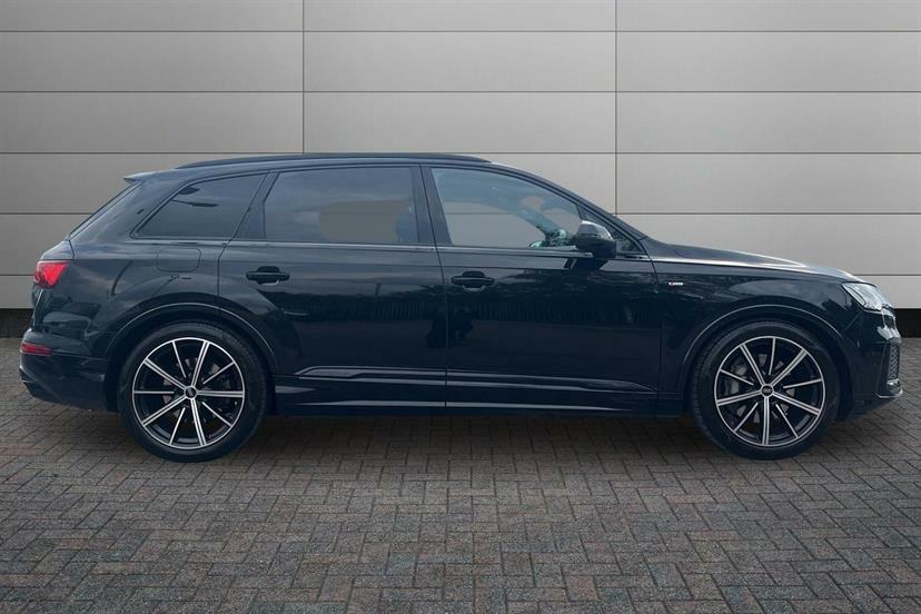 Audi Q7 50 Tdi Quattro Black Edition Tiptronic SL23YMZ Black #4