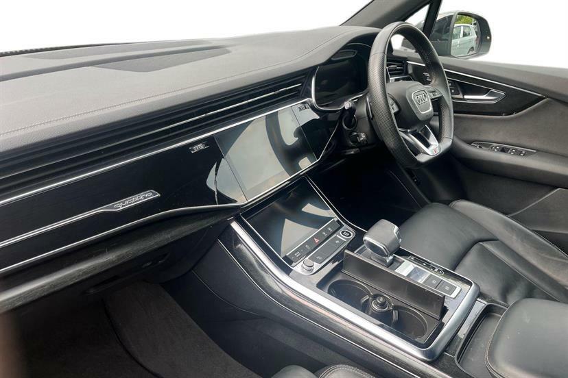Audi Q7 50 Tdi Quattro Black Edition Tiptronic SL23YMZ Black #2