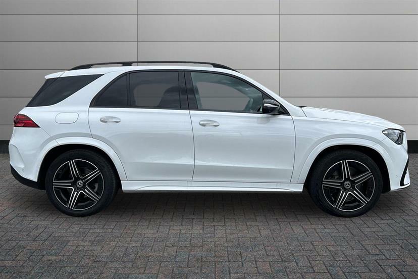 Mercedes-Benz GLE Class 450D 4Matic Urban Edition 9G-tronic KP75BVZ White #3
