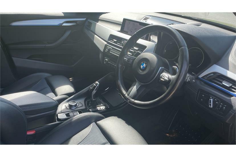 BMW X1 Sdrive 18D M Sport Step YC22XHL Black #6