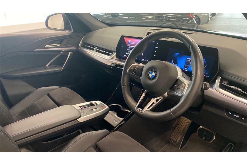 BMW X1 Sdrive 18D M Sport Step Black #6
