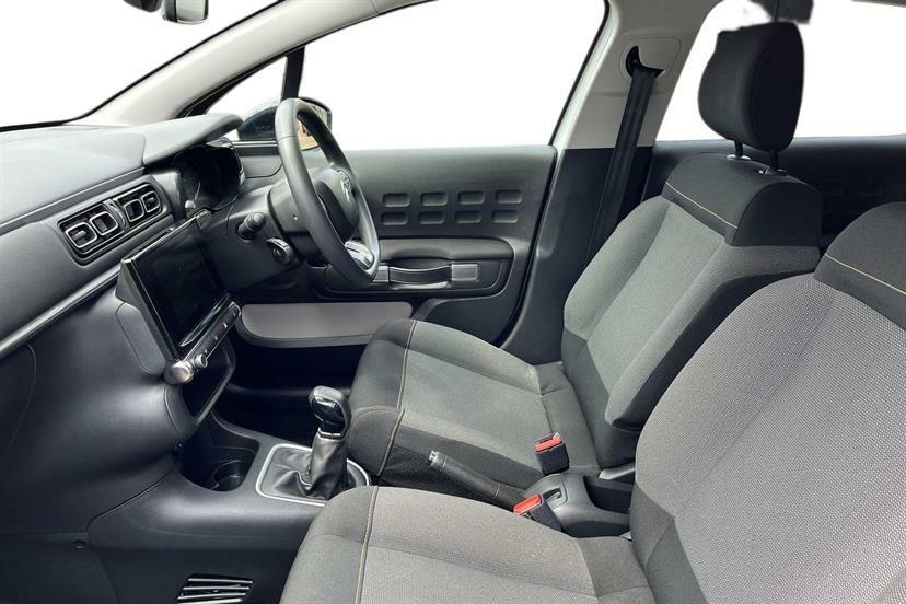 Citroen C3 1.2 Puretech C-series Edition DV72ZPR White #2