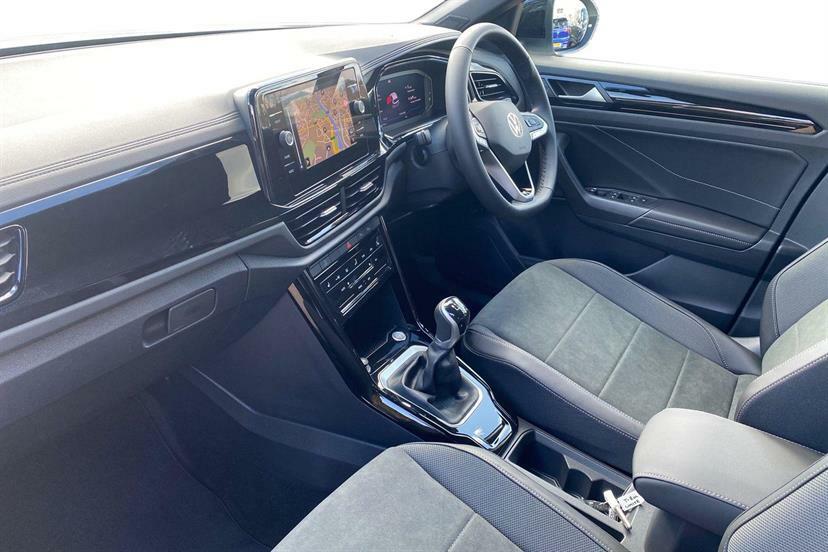 Volkswagen T-Roc 1.5 Tsi Style Design MJ26YOV Black #2