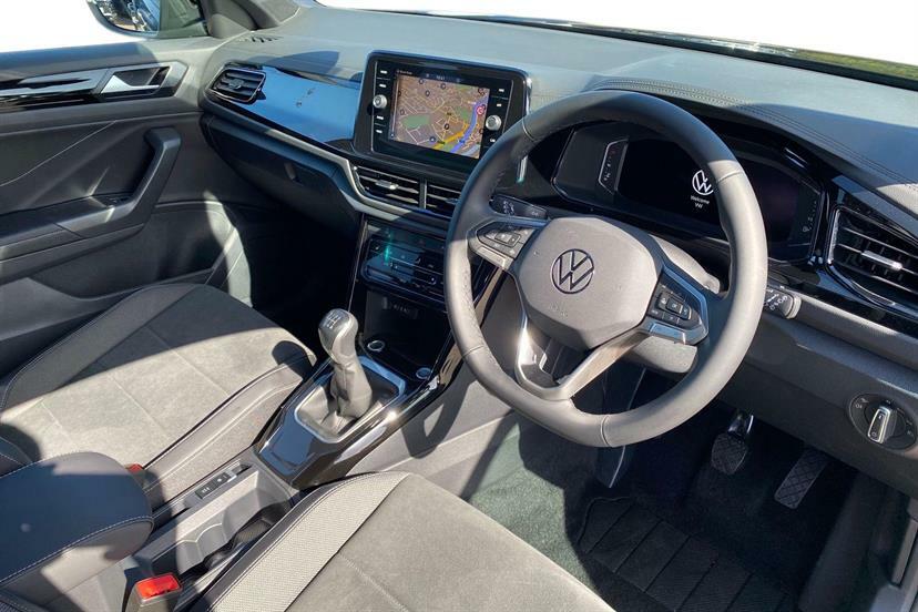 Volkswagen T-Roc 1.5 Tsi Style Design MJ26YPL Black #6