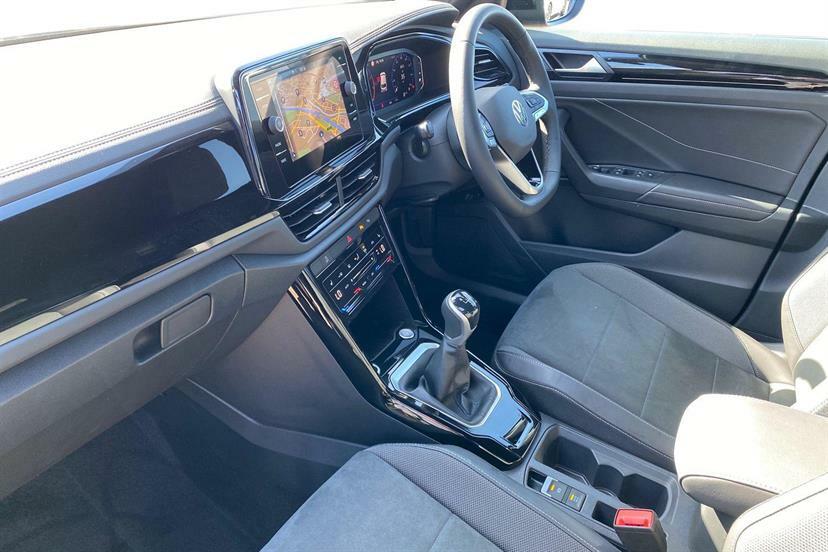 Volkswagen T-Roc 1.5 Tsi Style Design MJ26YPL Black #2
