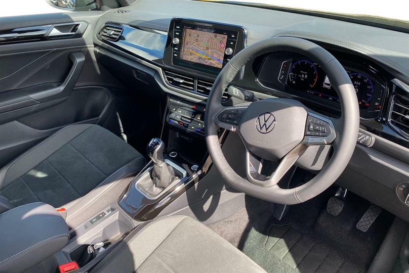 Volkswagen T-Roc 1.5 Tsi Style Design MJ26YPF Black #6