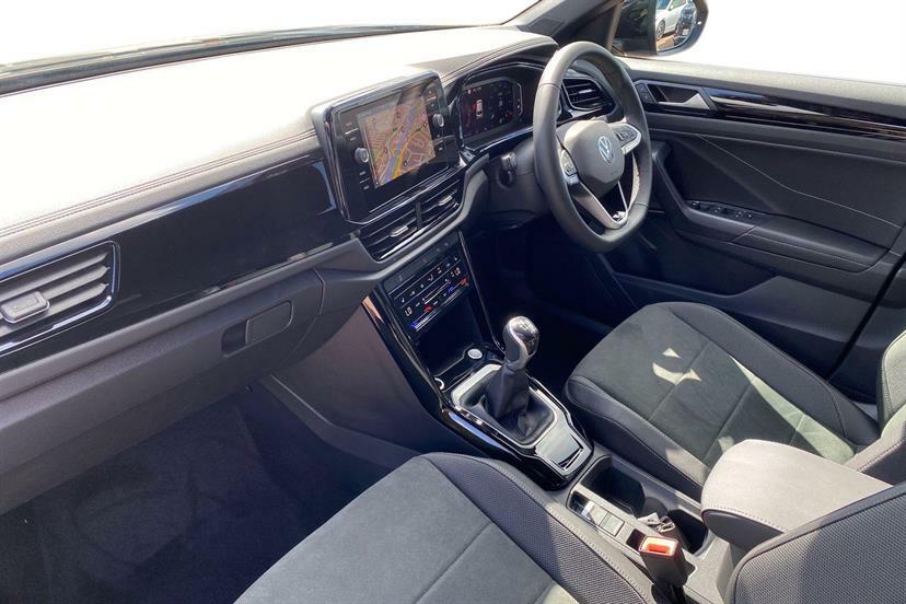 Volkswagen T-Roc 1.5 Tsi Style Design MJ26YPF Black #2