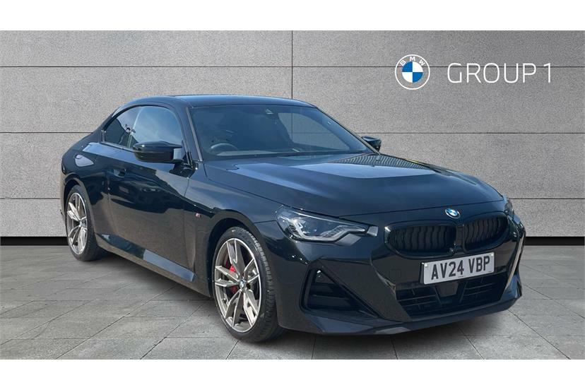 BMW 2 Series M240i Xdrive Step Black