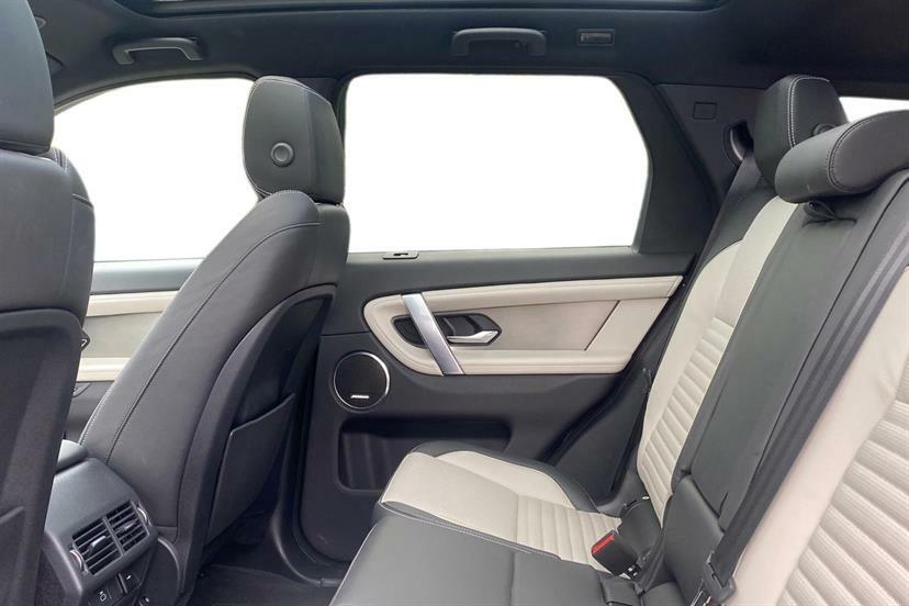 Land Rover Discovery Sport 2.0 D200 Dynamic Hse 7 Seat KM74HHN Black #4