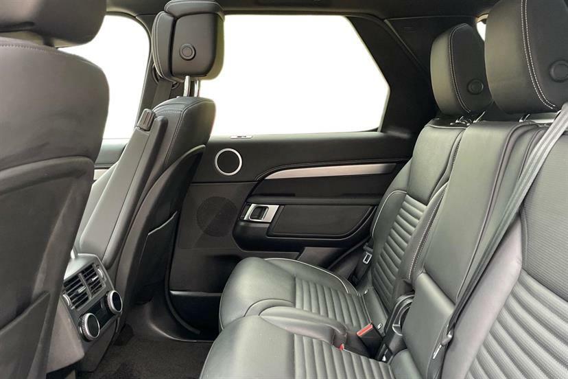 Land Rover Discovery 3.0 D300 Dynamic Hse KJ73XAZ Blue #4