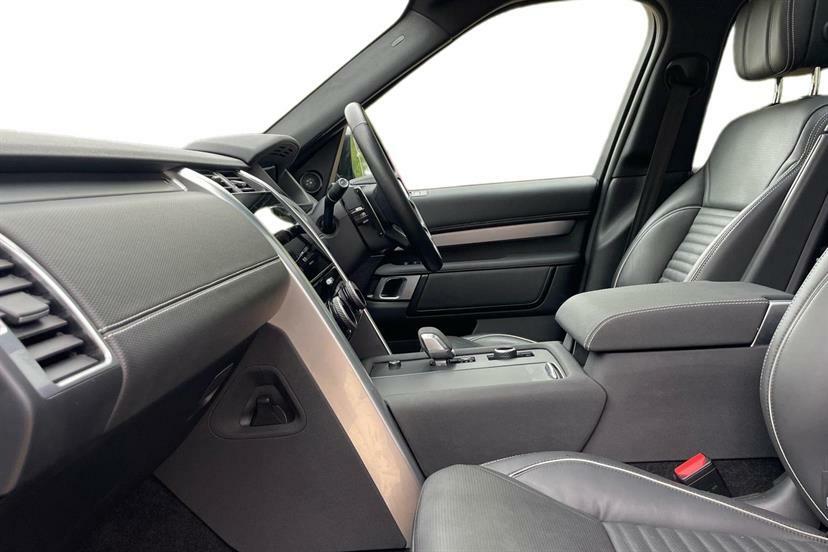 Land Rover Discovery 3.0 D300 Dynamic Hse KJ73XAZ Blue #3