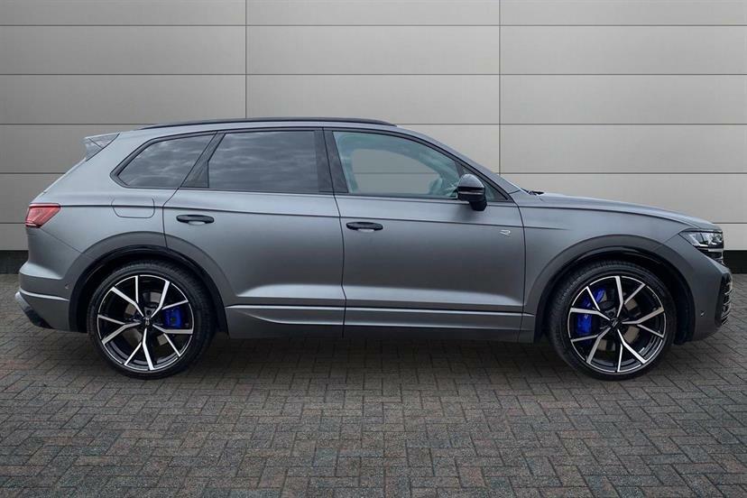 Volkswagen Touareg 3.0 V6 Tsi Ehybrid 4Motion R Tip MW75OFX Grey #4