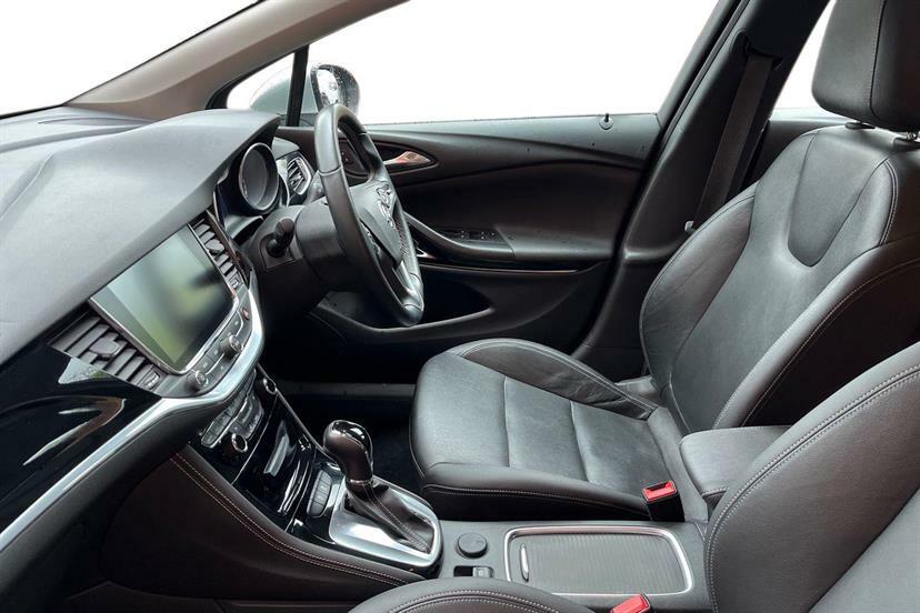 Vauxhall Astra 1.4T 16V 150 Elite Nav Silver #2