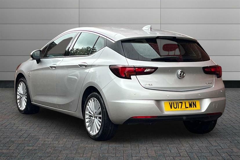 Vauxhall Astra 1.4T 16V 150 Elite Nav Silver #3