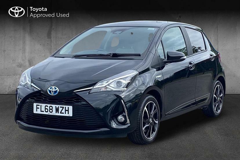 Toyota Yaris 1.5 Hybrid Design Cvt FL68WZH Black #3