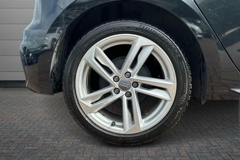 Audi A1 25 Tfsi S Line MF69PYB Black #5
