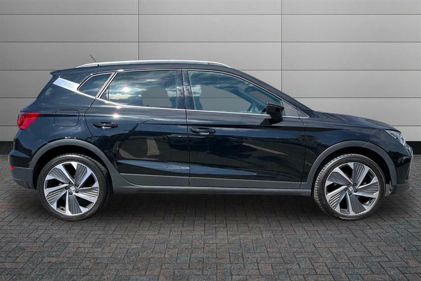Seat Arona 1.0 Tsi 110 Fr Sport Dsg LB23DPK Black #4
